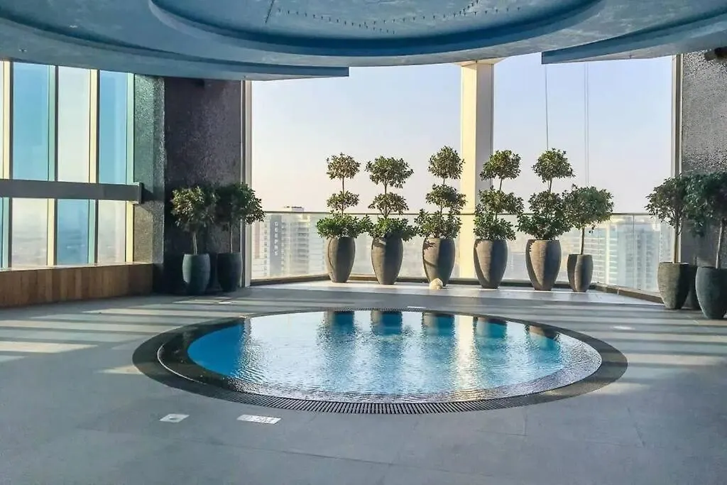 Miraclz Skyline Tower Apartment Dubai